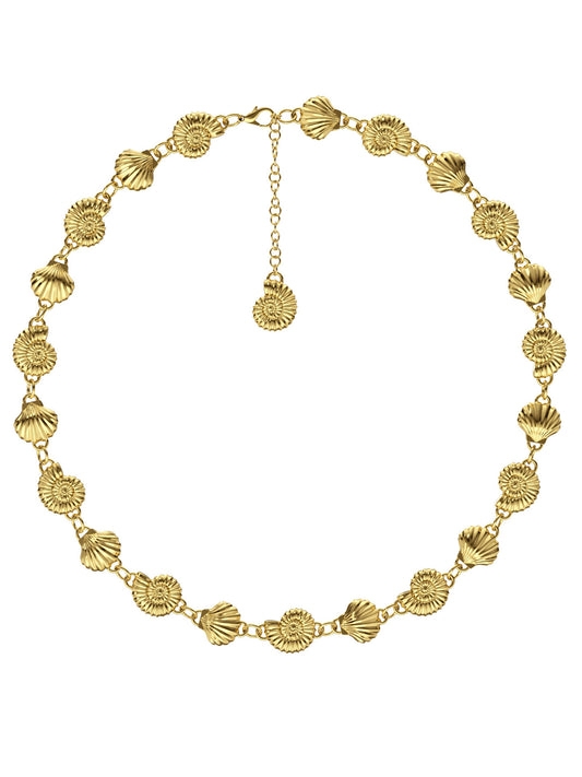 AMOR Choker in gold vermeil by Pola Jewellery, featuring alternating scallop shells and ammonite spirals—symbolizing eternal love, divine femininity, and protection. A sculptural gold necklace designed to elongate the neckline with soft summer power.