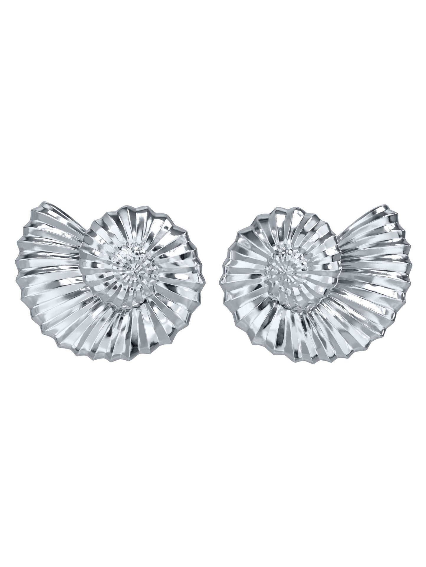 AMOR Earrings in sterling silver by Pola Jewellery—nautilus shell design symbolizing harmony, love, and sculptural elegance.