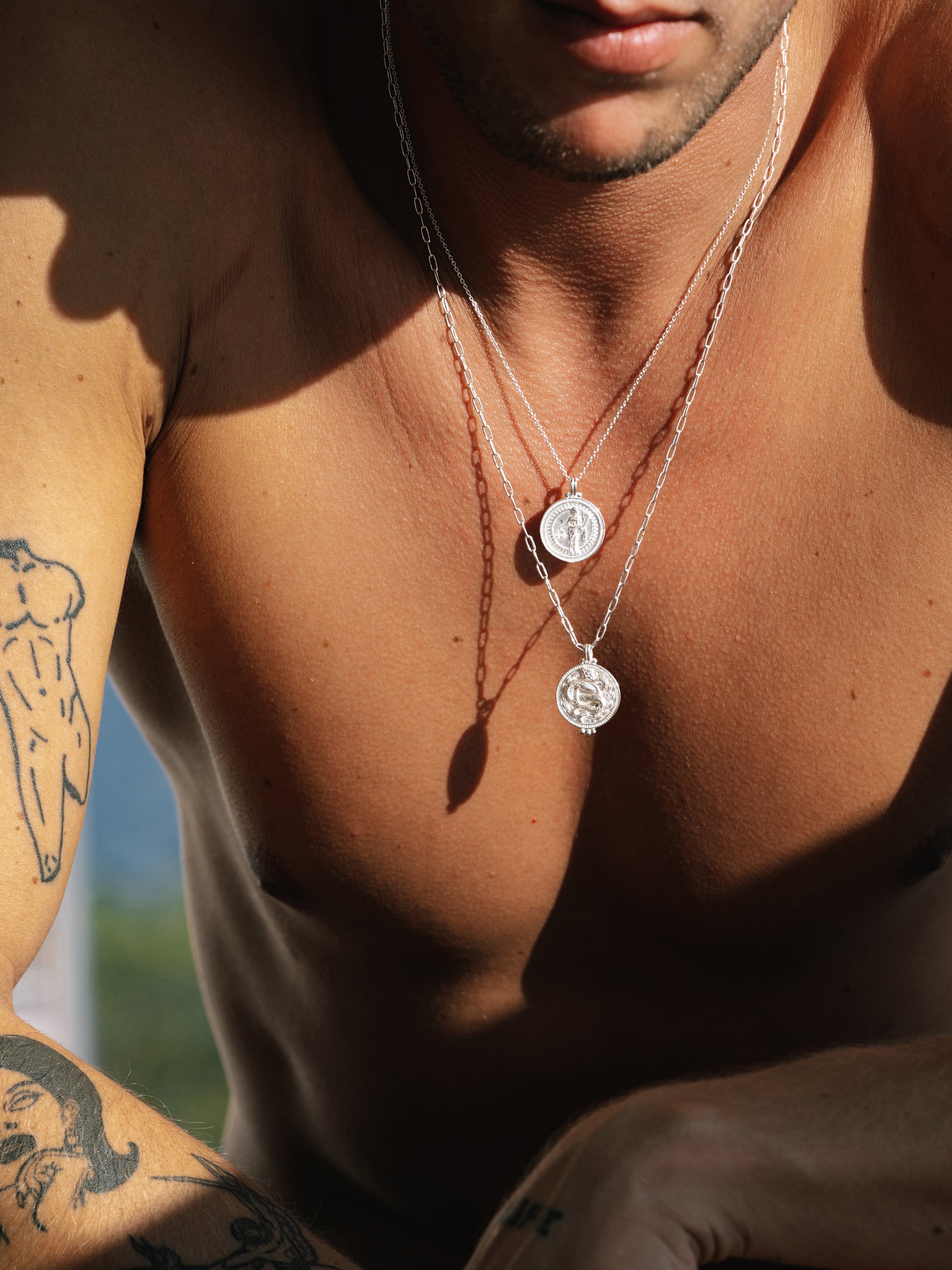 Model wearing Pola Jewellery’s Libra Zodiac Necklace in gold vermeil — a refined piece symbolizing grace, love, and equilibrium.